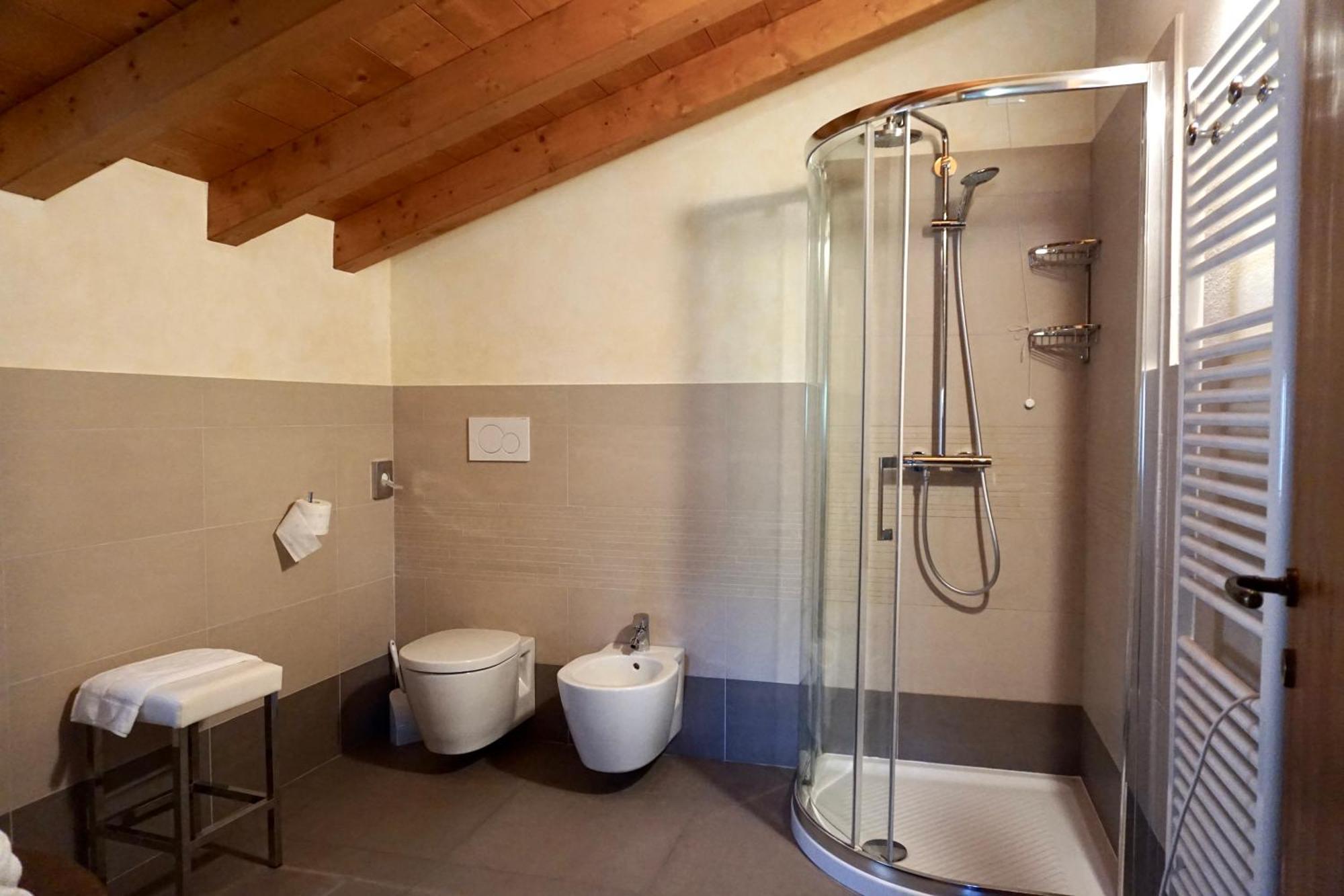 Valentina Cubi Alloggio per agriturismo Fumane